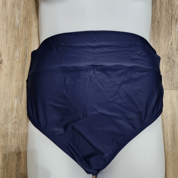 Tara Grinna Tankini with custom made cover 44D Halter Top Size 18 Bottoms Navy - Picture 4 of 13